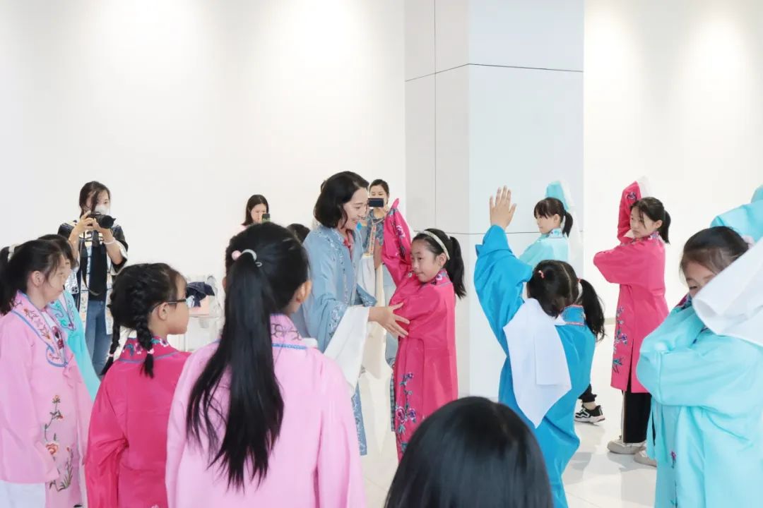 4x4x4x任意燥cjwico直播