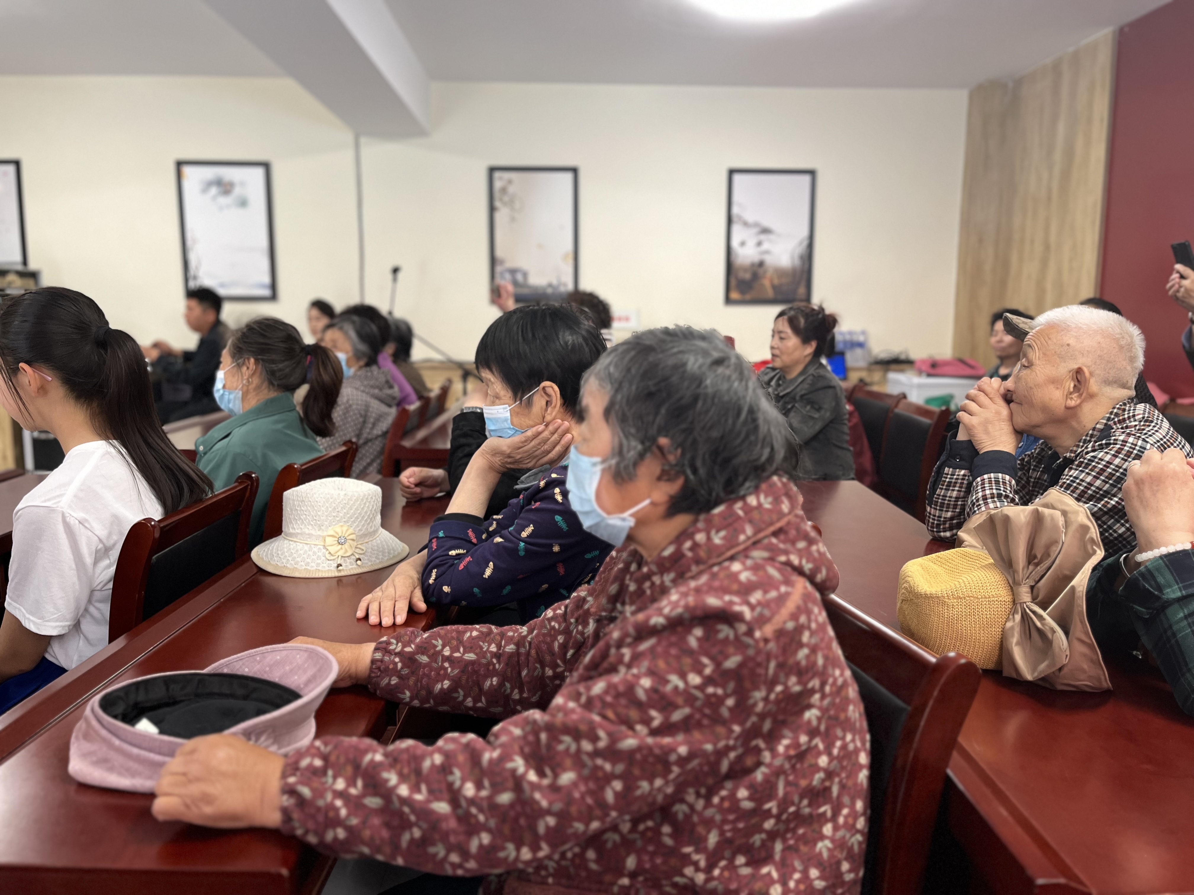 4x4x4x任意燥cjwico直播