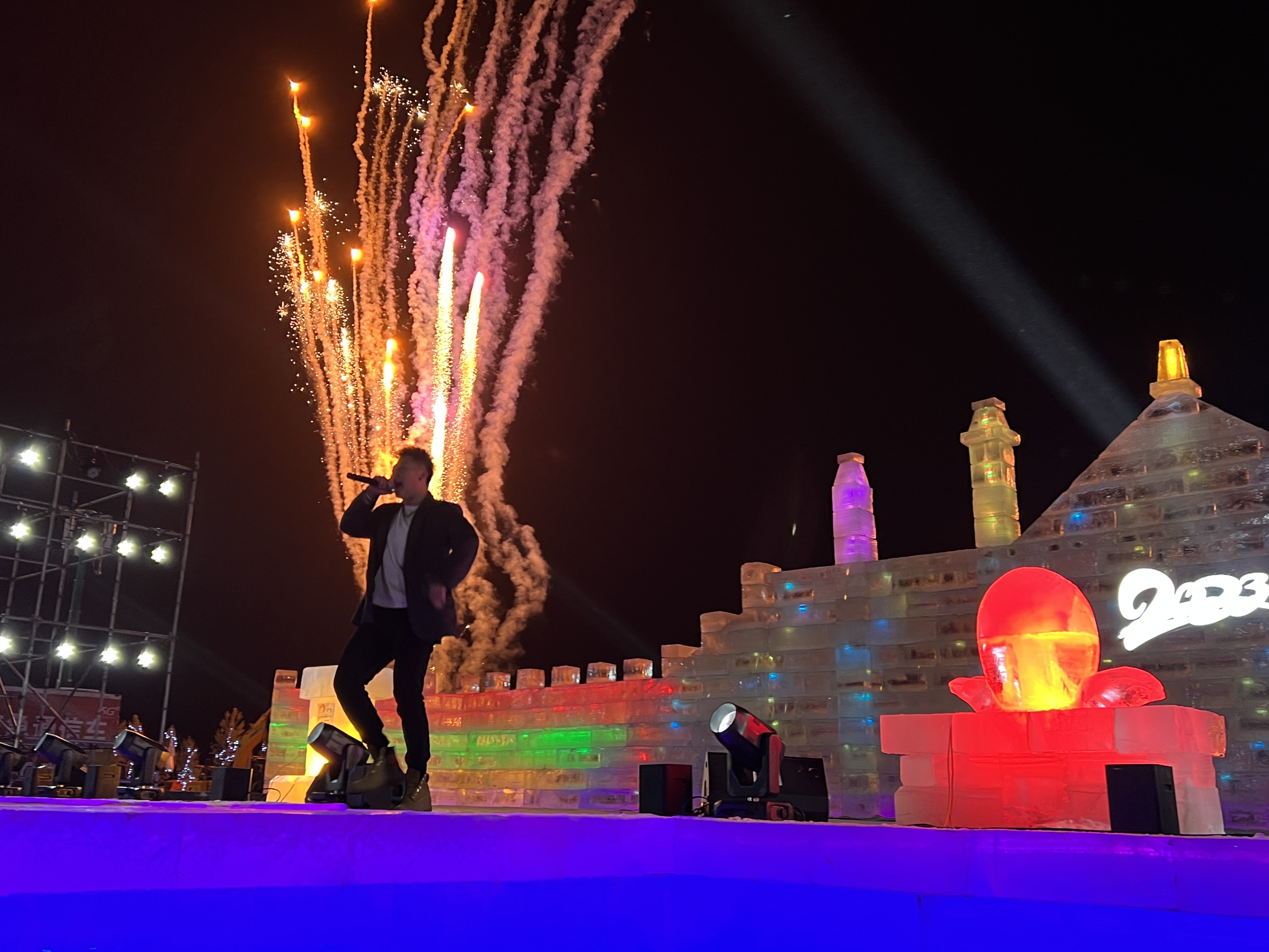 4x4x4x任意燥cjwico直播