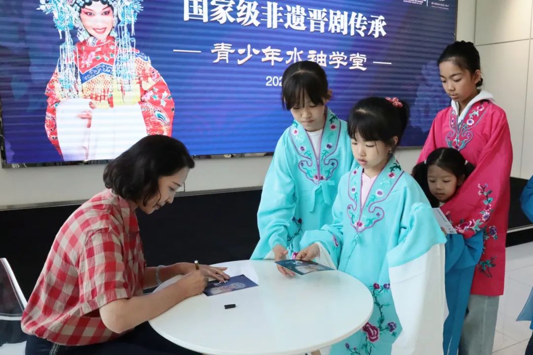 4x4x4x任意燥cjwico直播