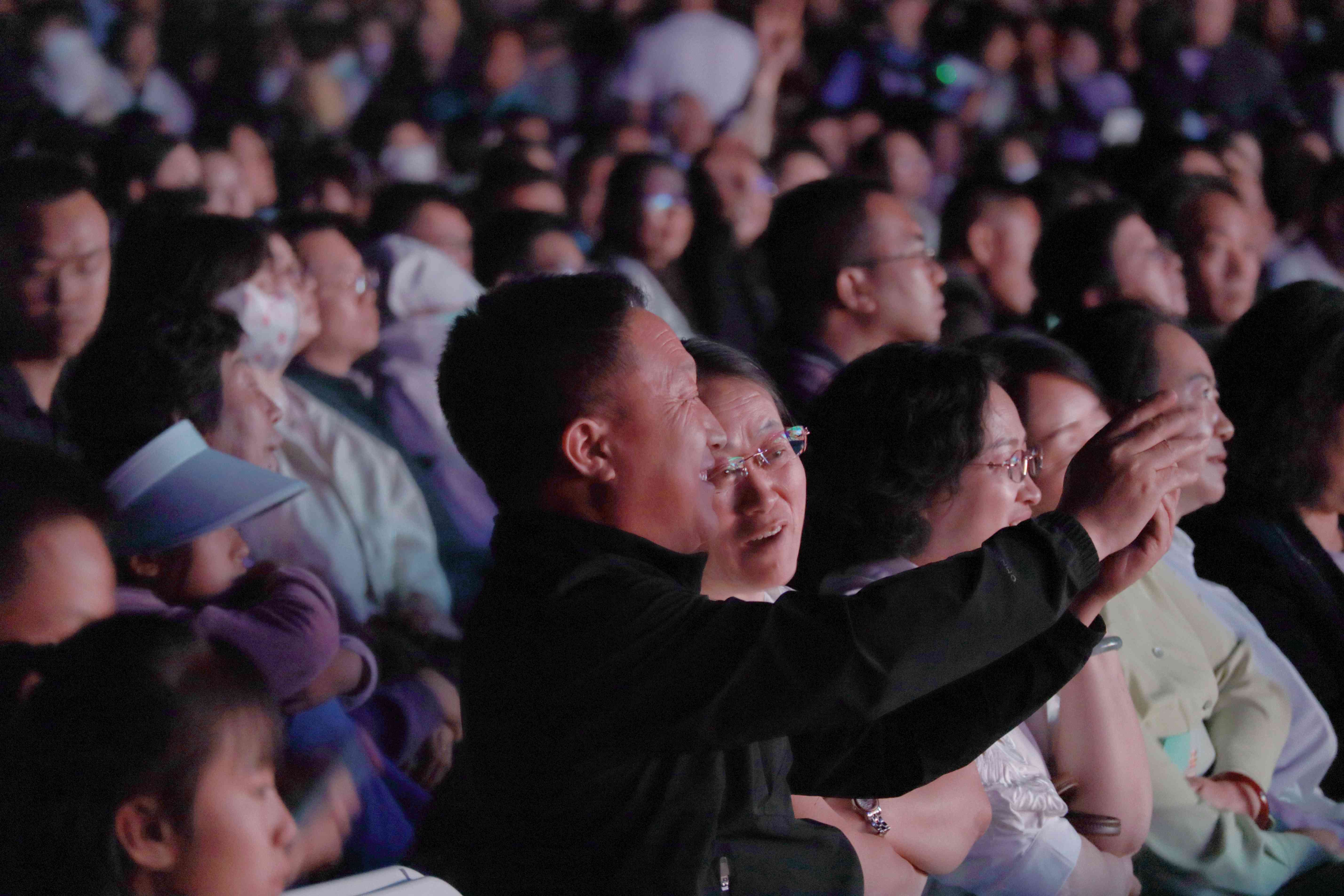 4x4x4x任意燥cjwico直播