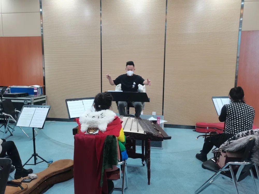 4x4x4x任意燥cjwico直播