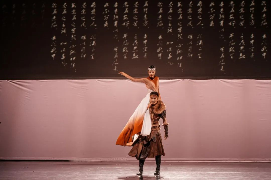 4x4x4x任意燥cjwico直播