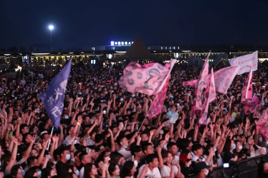 4x4x4x任意燥cjwico直播