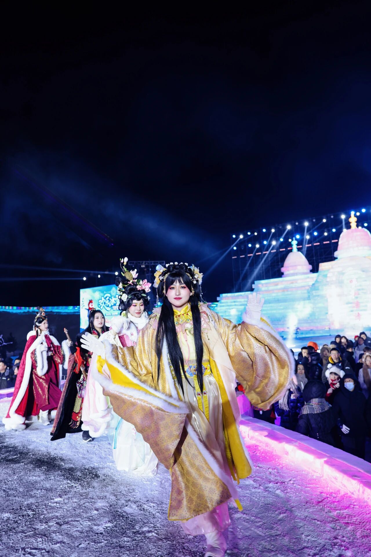 4x4x4x任意燥cjwico直播