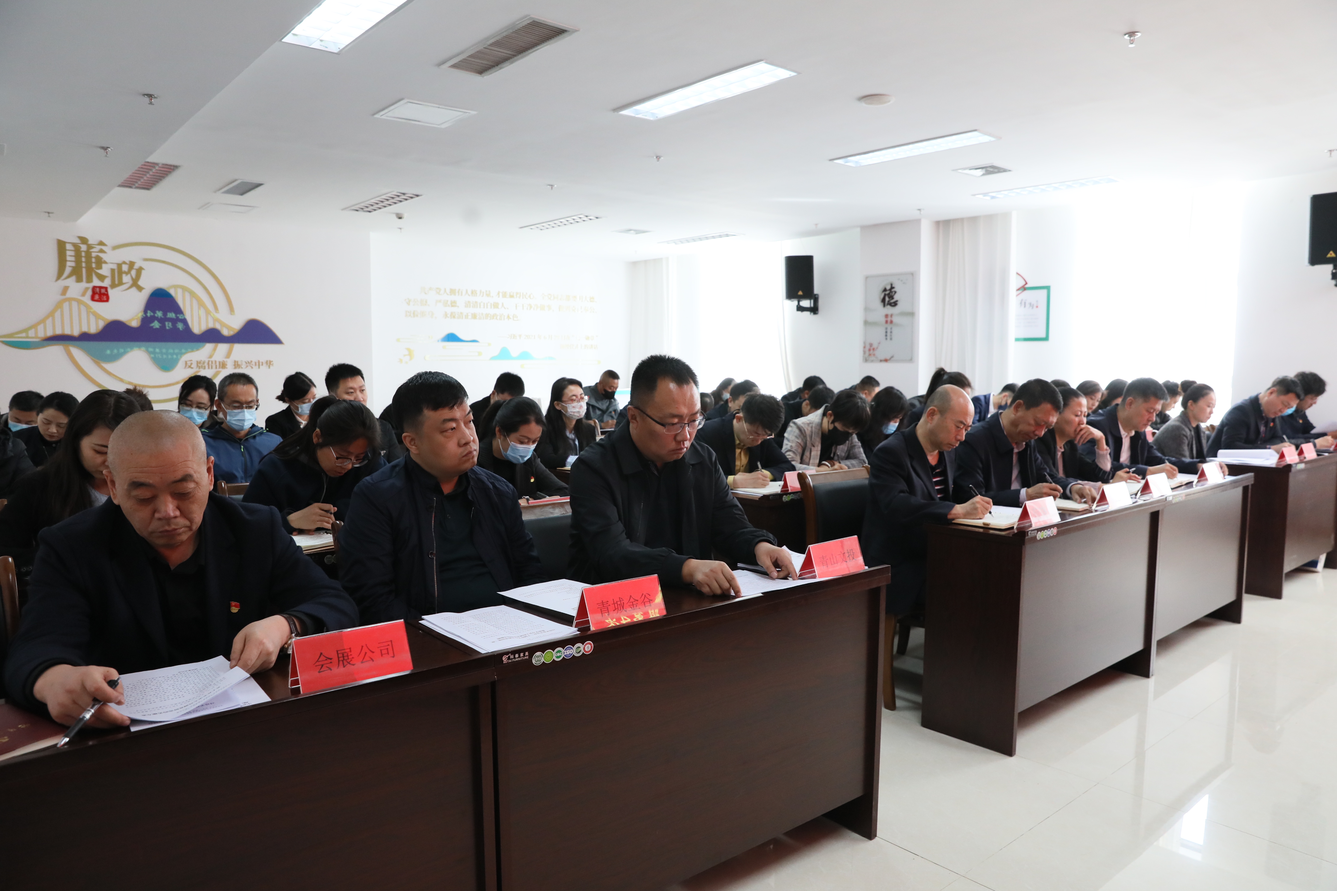 4x4x4x任意燥cjwico直播